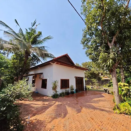 Yi Family Vacation Home